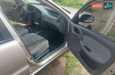 Седан Daewoo Lanos 2004 в 