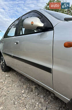 Седан Daewoo Lanos 2003 в 