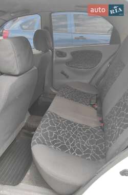 Седан Daewoo Lanos 2003 в 