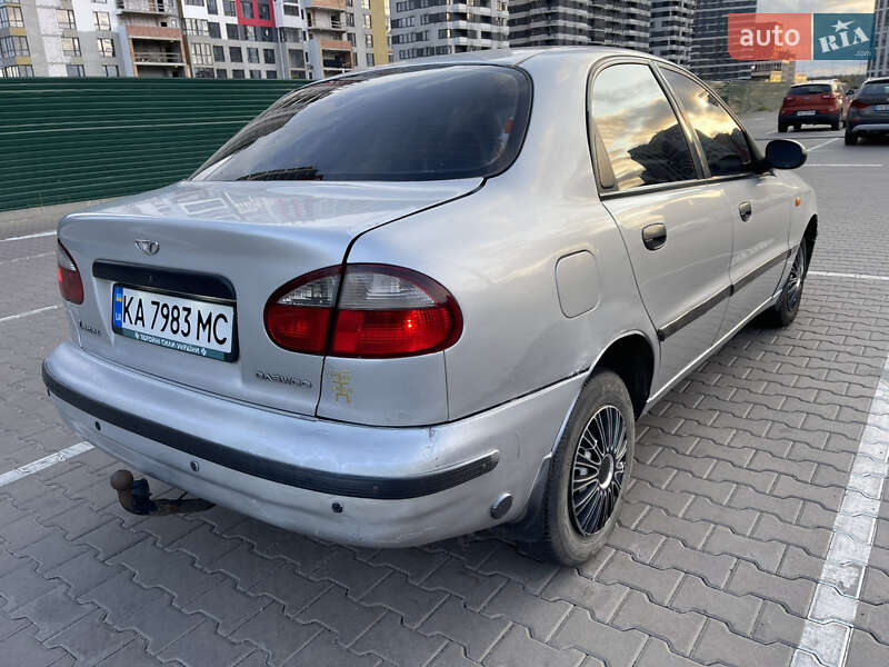 Седан Daewoo Lanos 2003 в Киеве