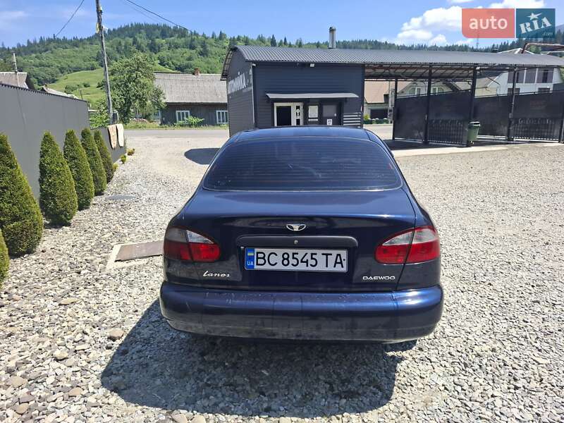 Седан Daewoo Lanos 2003 в Рахове