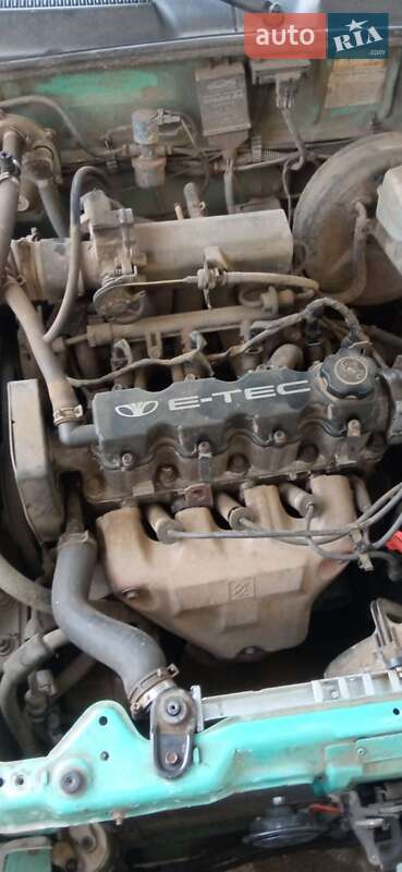 Седан Daewoo Lanos 1998 в Городке
