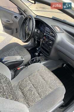 Седан Daewoo Lanos 2004 в Тернополе