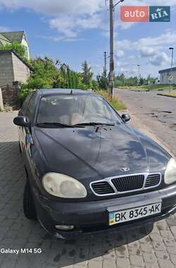 Седан Daewoo Lanos 2008 в Вараші