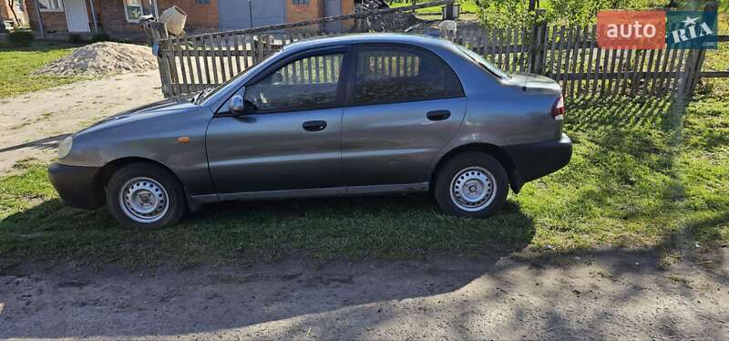 Седан Daewoo Lanos 1998 в Бердичеві