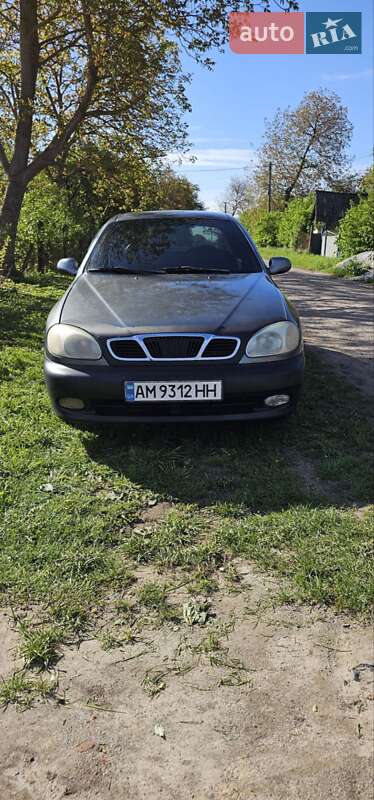 Седан Daewoo Lanos 1998 в Бердичеві