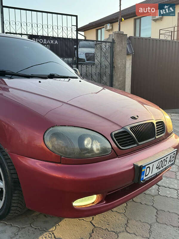 Седан Daewoo Lanos 2002 в Николаеве