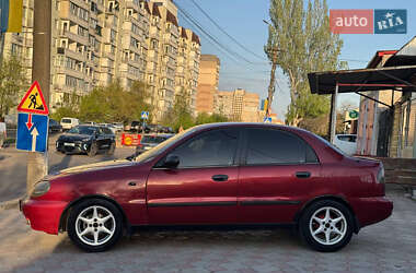 Седан Daewoo Lanos 2002 в 