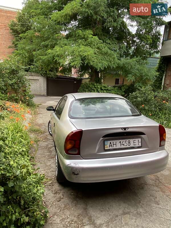 Седан Daewoo Lanos 2003 в Дніпрі