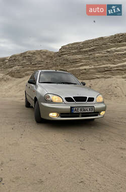 Седан Daewoo Lanos 2004 в Днепре