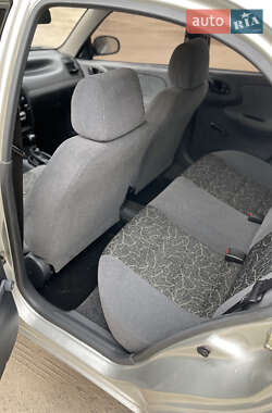 Седан Daewoo Lanos 2004 в 