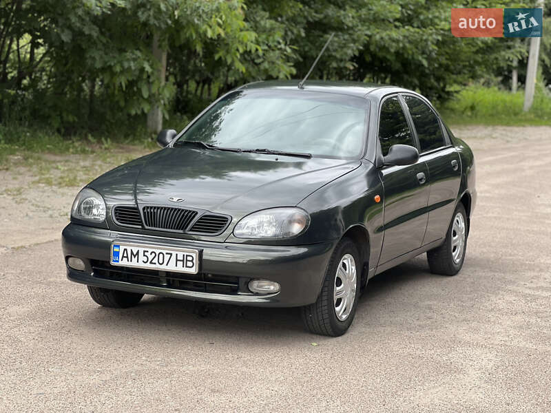 Седан Daewoo Lanos 2005 в 