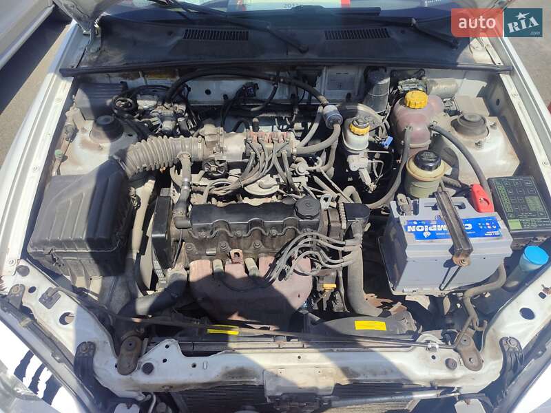 Седан Daewoo Lanos 2011 в Вишневом фото 13 Седан Daewoo Lanos 2011 в Вишневом