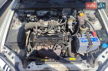 Седан Daewoo Lanos 2011 в 