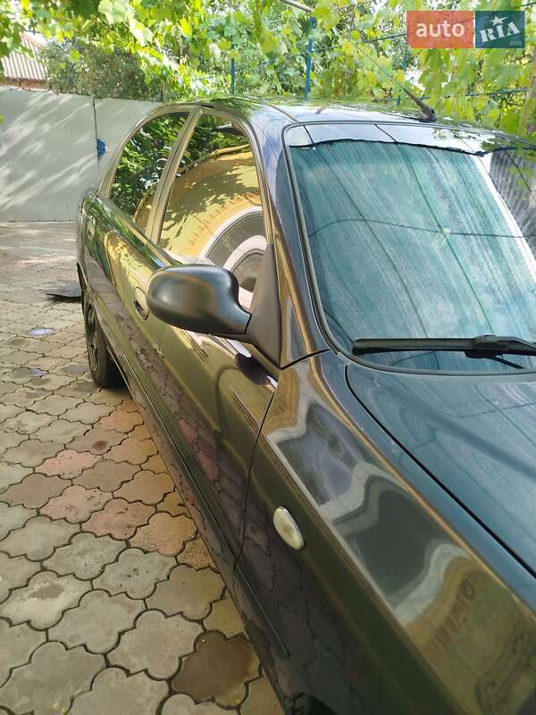 Седан Daewoo Lanos 2007 в Кривом Роге