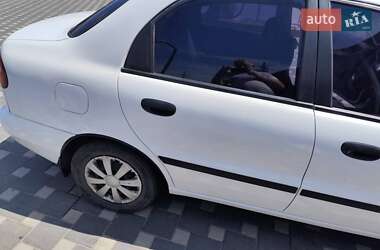 Седан Daewoo Lanos 2003 в 