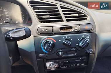 Седан Daewoo Lanos 2003 в 