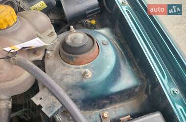 Седан Daewoo Lanos 2002 в 