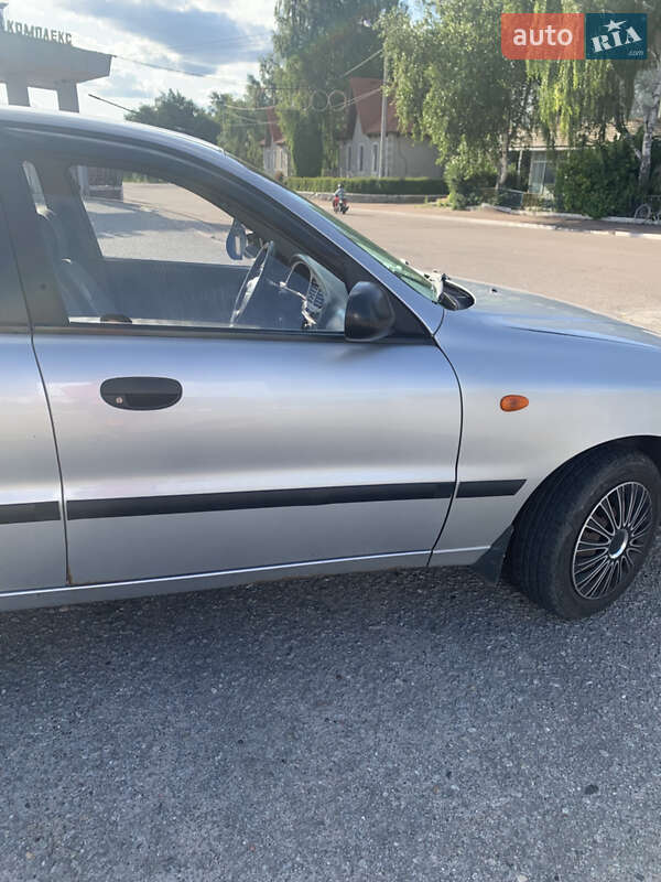 Седан Daewoo Lanos 2008 в Березані