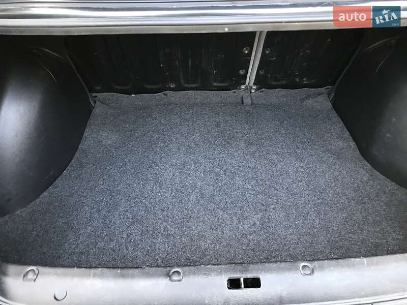 Седан Daewoo Lanos 2008 в Гусятині