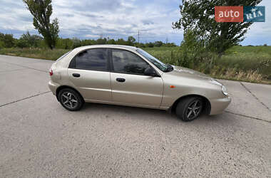 Хэтчбек Daewoo Lanos 2009 в 