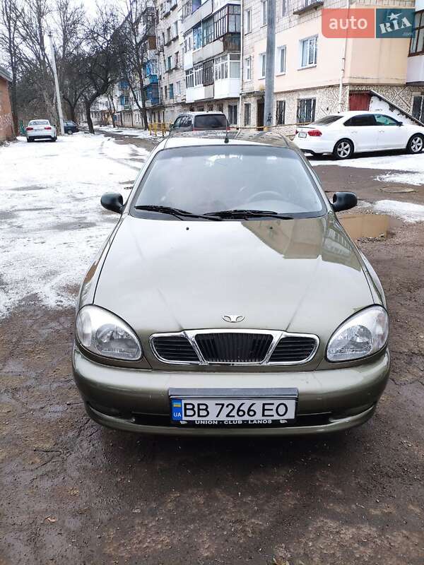 Седан Daewoo Lanos 2004 в Кропивницком