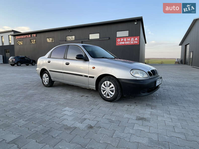 Седан Daewoo Lanos 2002 в 
