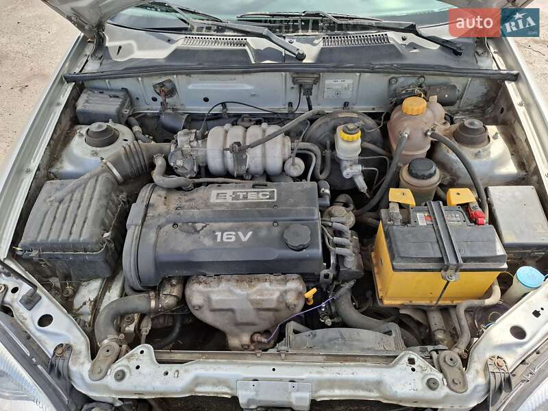 Седан Daewoo Lanos 2009 в Рожище