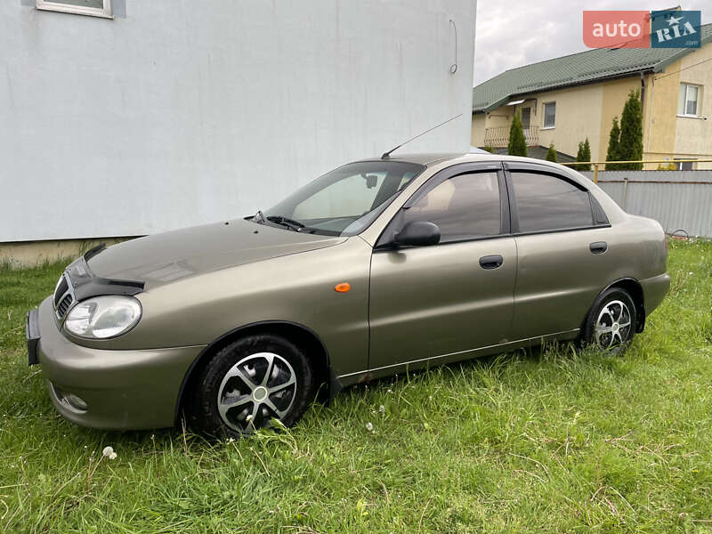 Седан Daewoo Lanos 2006 в Львові