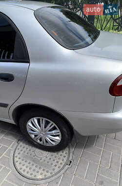 Седан Daewoo Lanos 2003 в 