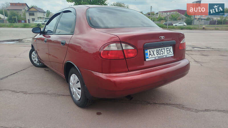 Седан Daewoo Lanos 2003 в 