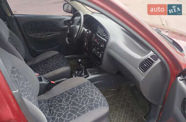 Седан Daewoo Lanos 2003 в 