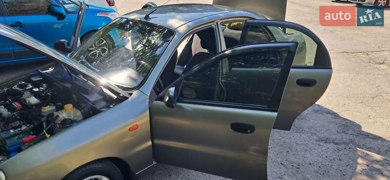 Хэтчбек Daewoo Lanos 2003 в Днепре