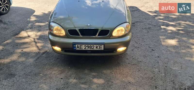 Хэтчбек Daewoo Lanos 2003 в Днепре