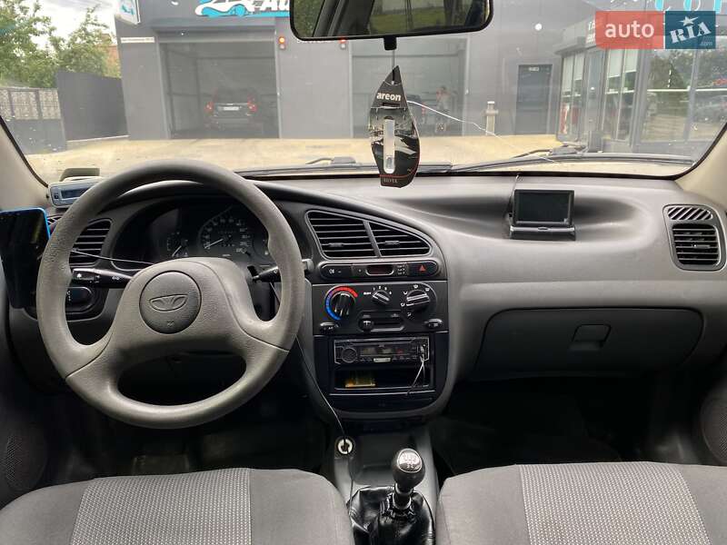Седан Daewoo Lanos 2006 в Новомосковске