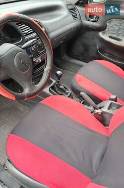 Седан Daewoo Lanos 1998 в 