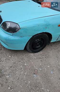 Седан Daewoo Lanos 1998 в 