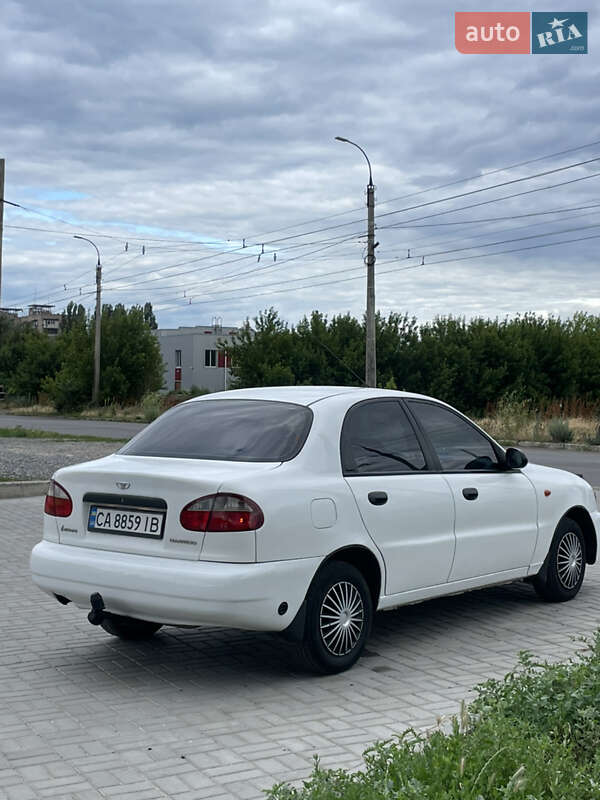 Седан Daewoo Lanos 2004 в Черкассах