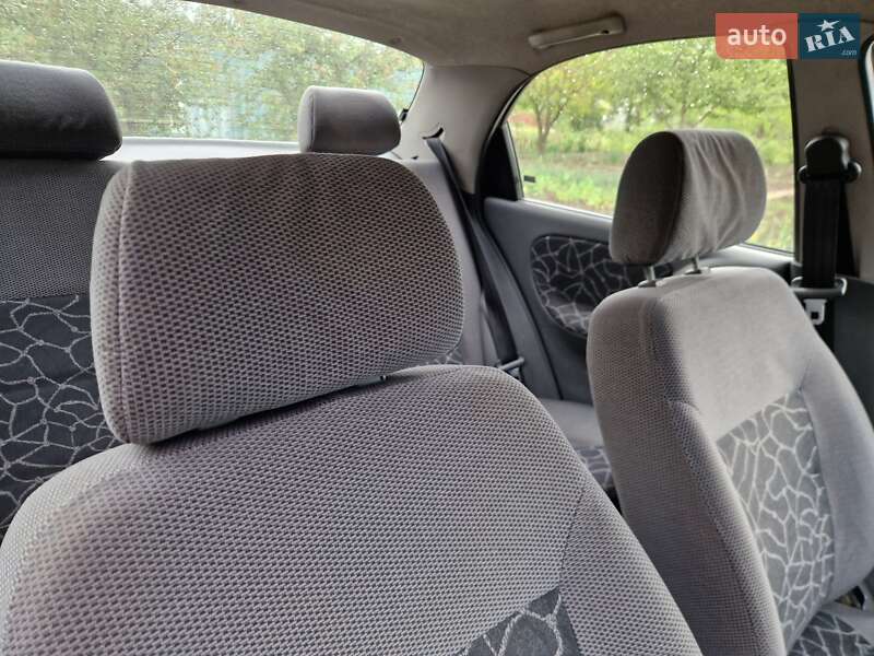 Седан Daewoo Lanos 2003 в Днепре фото 2 Седан Daewoo Lanos 2003 в Днепре