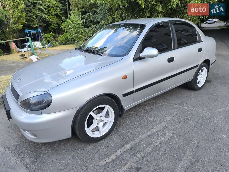 Седан Daewoo Lanos 2005 в Кропивницком