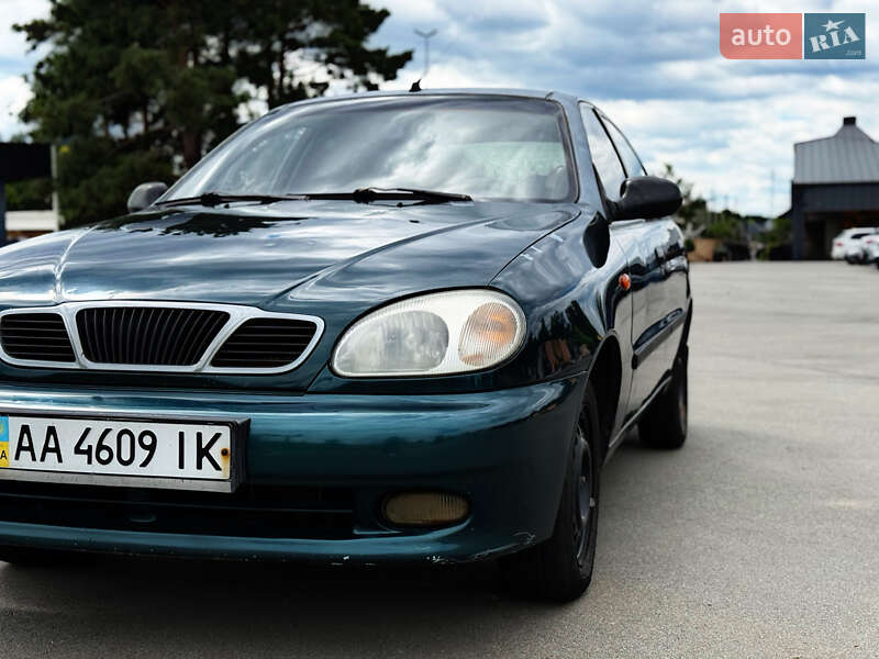 Седан Daewoo Lanos 2003 в Киеве