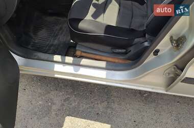 Седан Daewoo Lanos 2004 в 