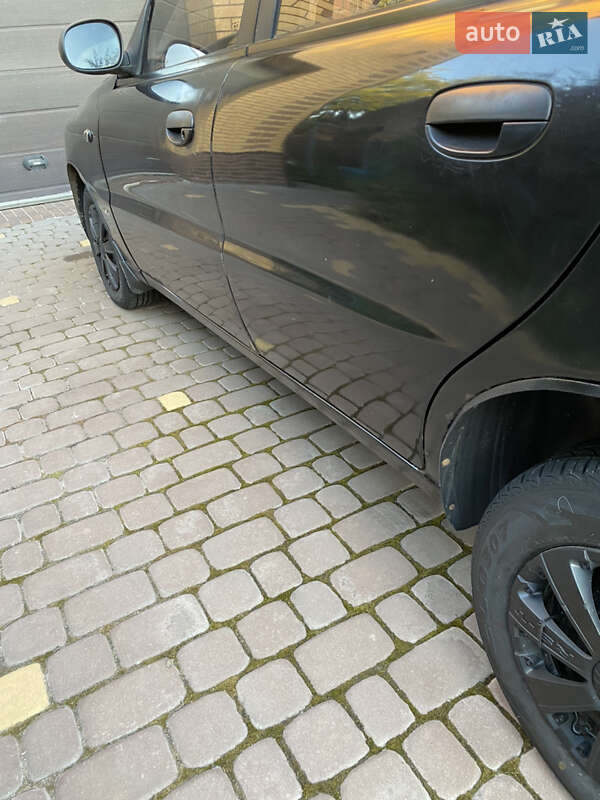 Седан Daewoo Lanos 2008 в Виннице