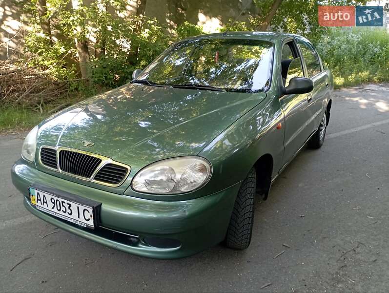 Седан Daewoo Lanos 2009 в Києві
