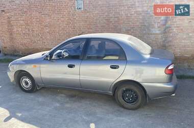 Седан Daewoo Lanos 2008 в 