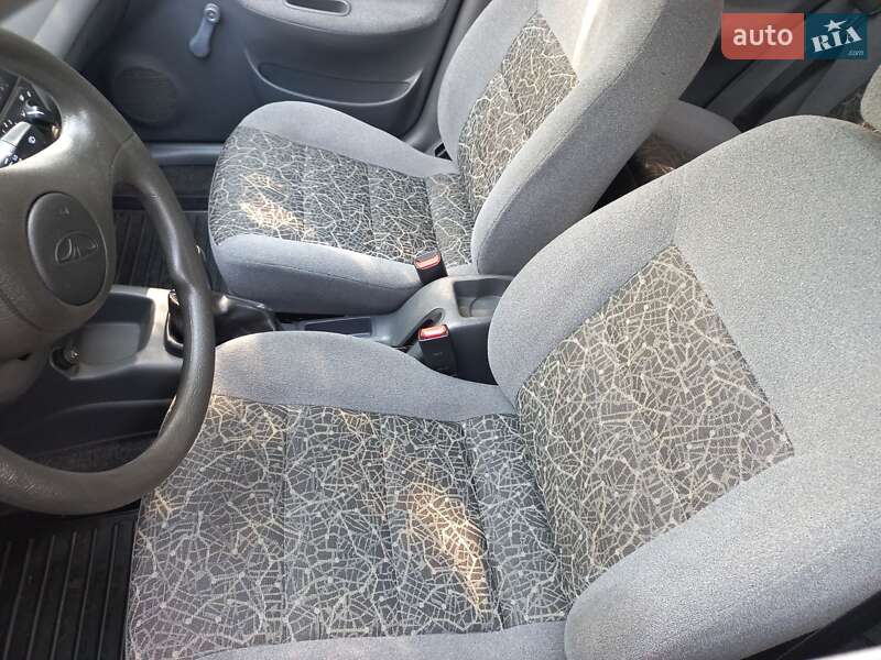 Седан Daewoo Lanos 2008 в Шостке