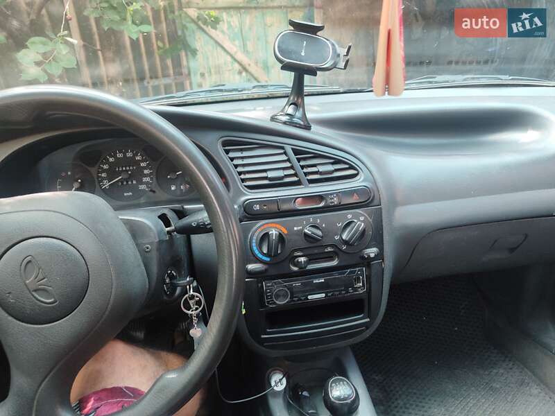 Седан Daewoo Lanos 2002 в Каменском