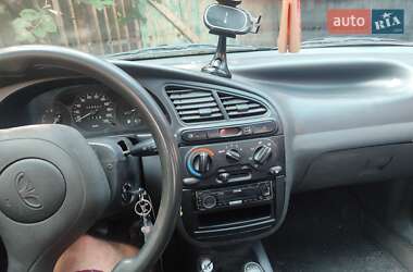 Седан Daewoo Lanos 2002 в 