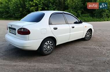 Седан Daewoo Lanos 2008 в Радомышле