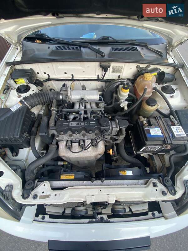 Седан Daewoo Lanos 2004 в Ужгороде